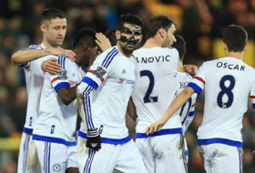 Premier League: Chelsea enchaîne, Leicester cale